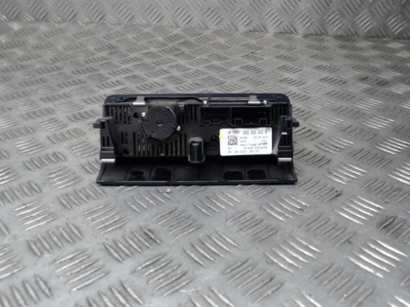 Commande chauffage AUDI A1 1 PHASE 1 Essence - 1