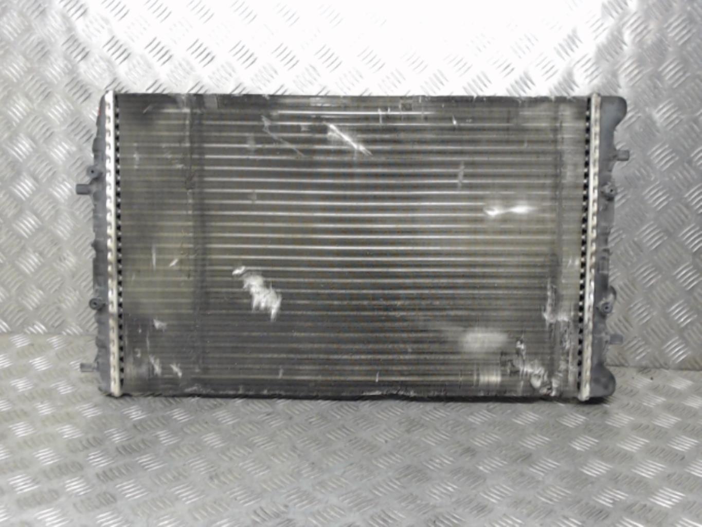 Radiateur eau VOLKSWAGEN POLO 4  - 1