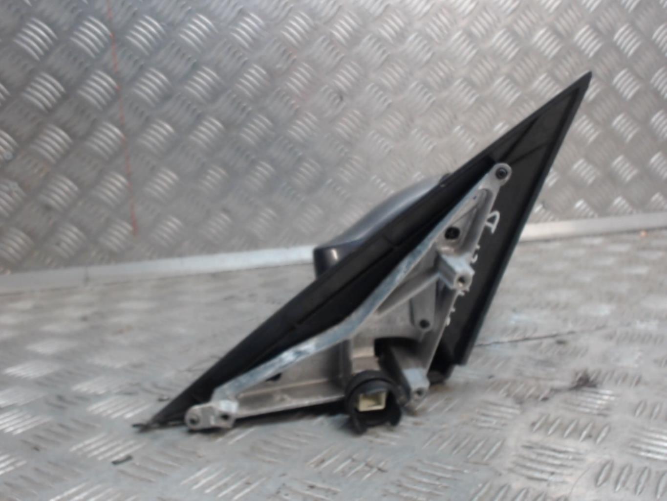 Retrovisor derecho BMW SERIE 1 E87 PHASE 2 Diésel - 1