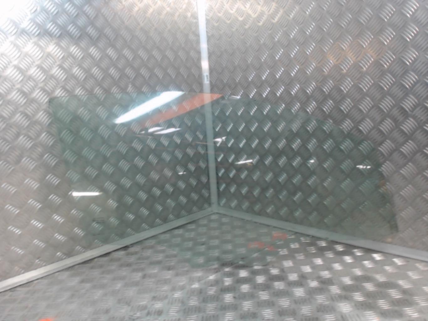 Vetro anteriore destro PEUGEOT 108 Gasolina - 1