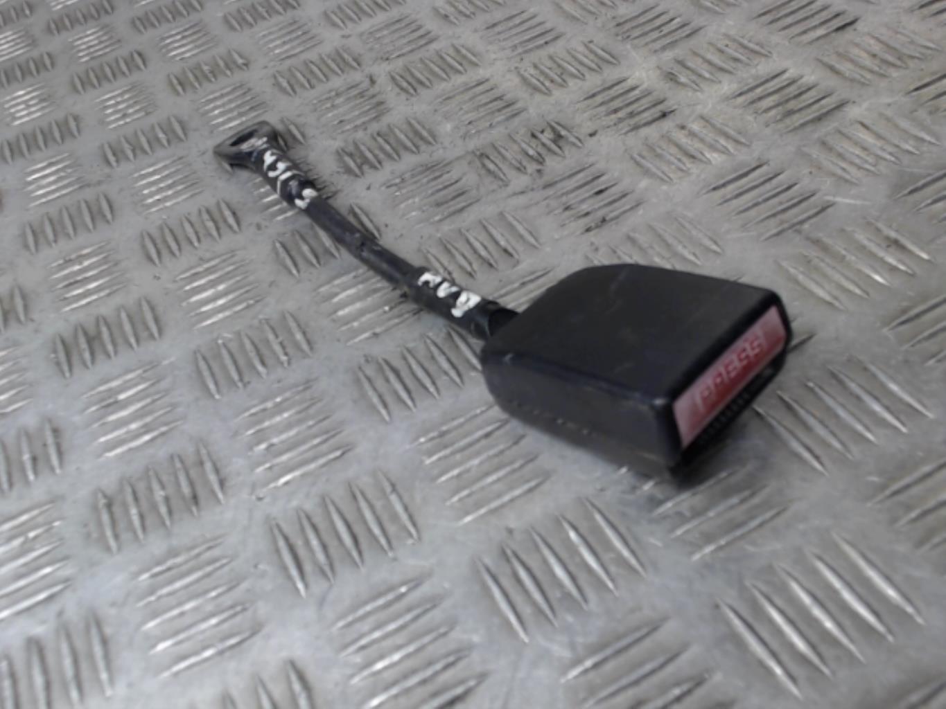 Aggancio cintura sicurezza anteriore destro HYUNDAI I 40 PHASE 1 Diésel - 1