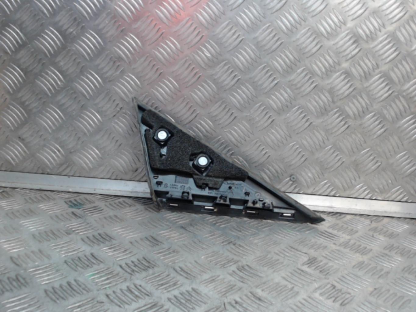 Vetro laterale fisso anteriore sinistra (portiera) PEUGEOT 5008 1 PHASE 1  - 1