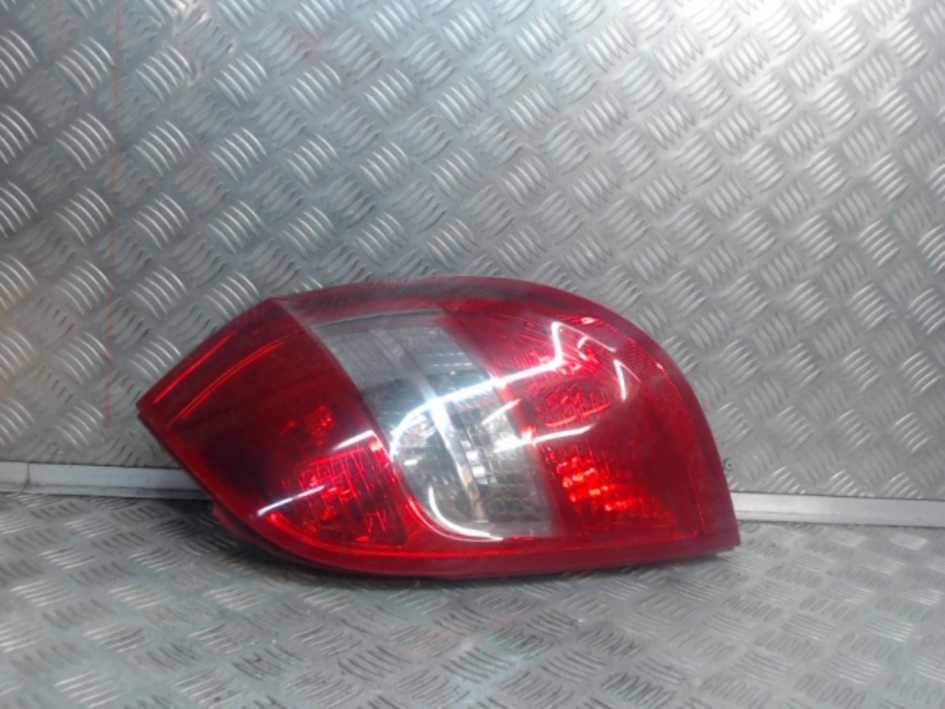 Fanale posteriore principale destro (luci) MERCEDES CLASSE A 169 PHASE 2 Diésel - 1