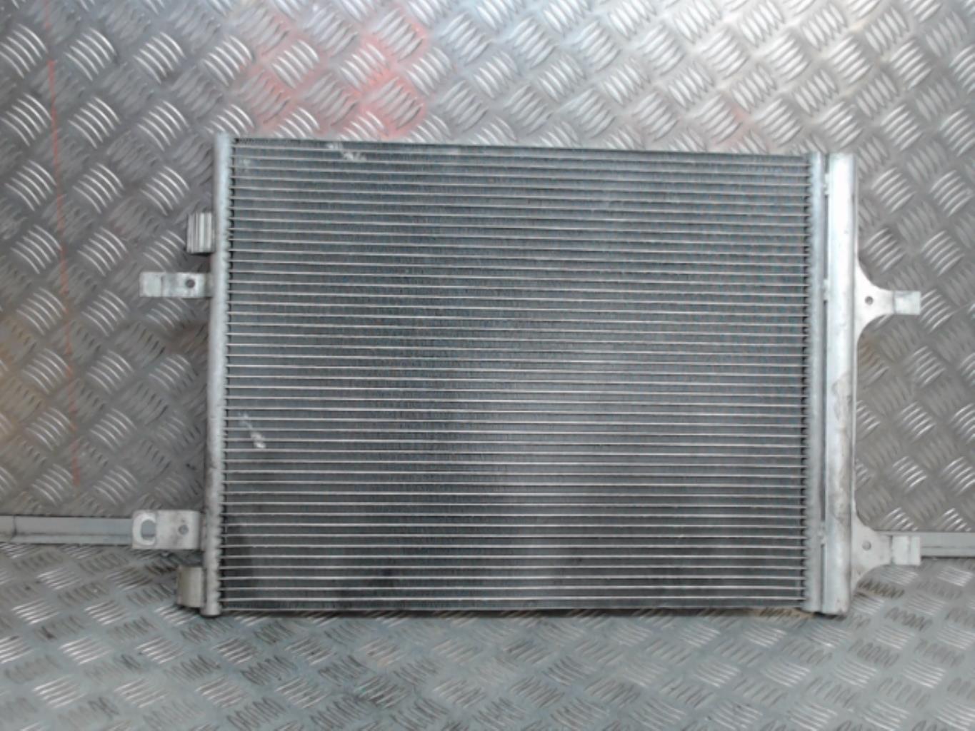 Radiateur eau TOYOTA YARIS 2 PHASE 2 Diesel - 1