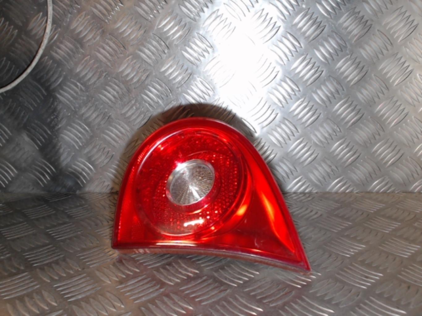 Gruppo ottico posteriore secondario destro (luci) VOLKSWAGEN GOLF 5  - 1