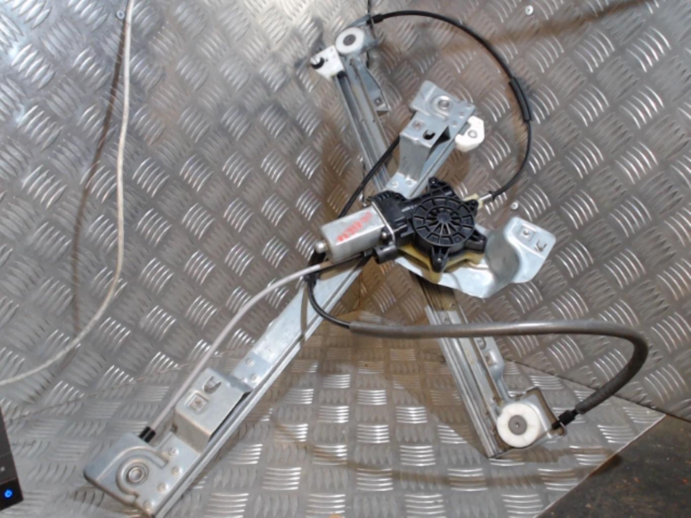 Alzacristalli elettrico anteriore destro RENAULT KANGOO 2 PHASE 2  - 1