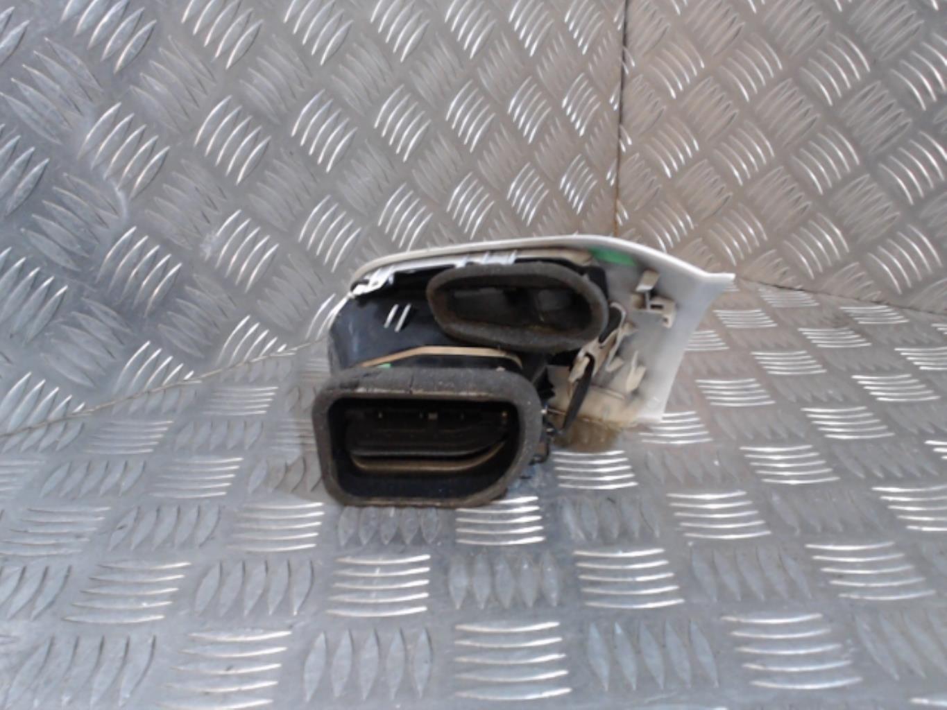 Bocchetta aerazione cruscotto anteriore destra CITROEN C3 2 PHASE 1 Diésel - 1
