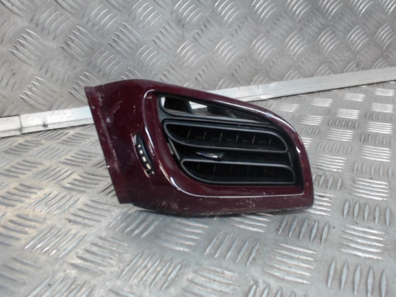 Bocchetta aerazione cruscotto anteriore destra CITROEN DS3  - 1