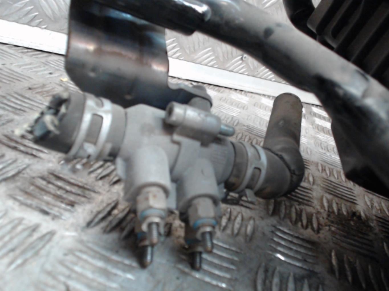 Boite a air NISSAN PRIMASTAR 1 PHASE 2 Diesel - 1