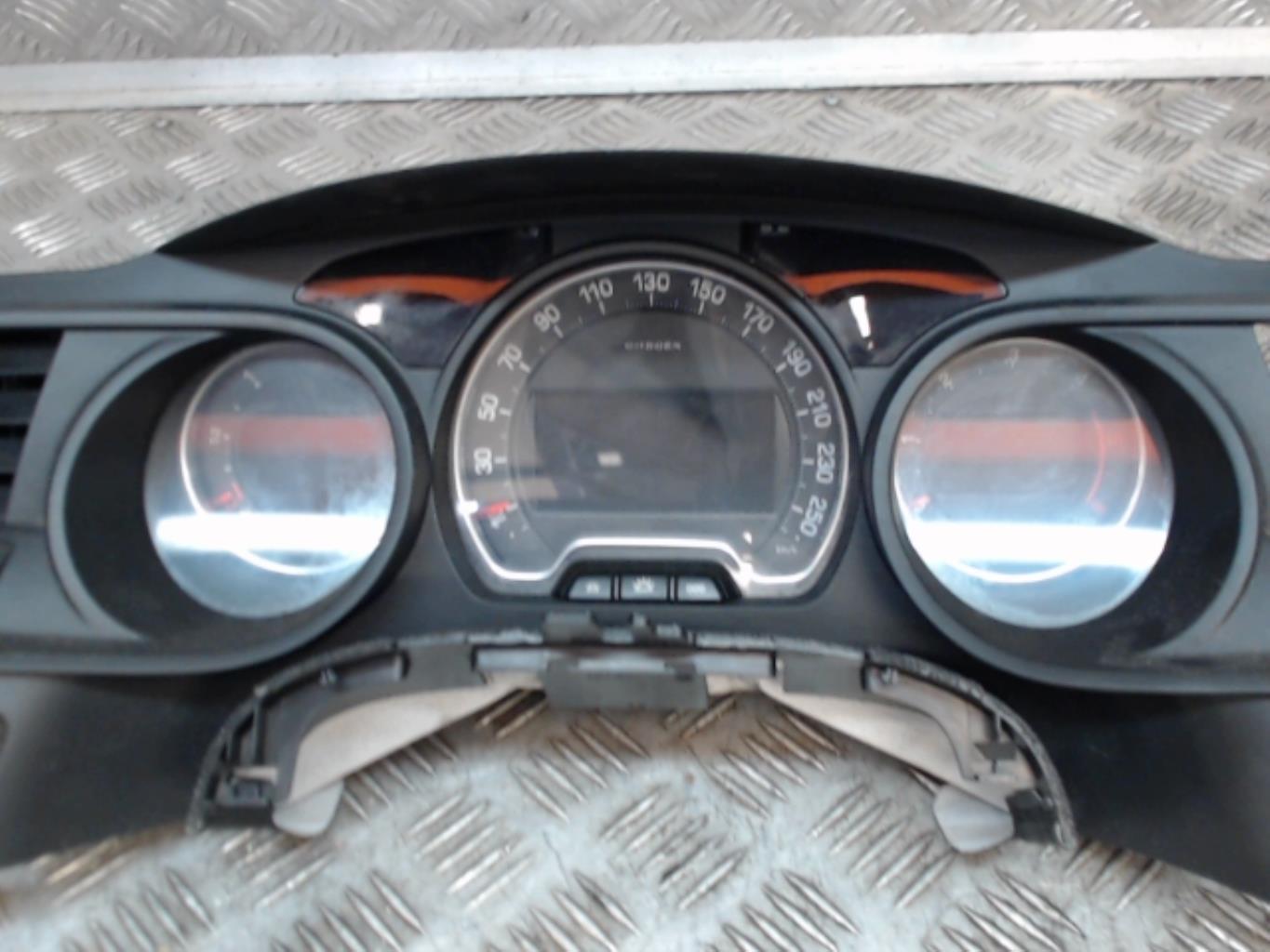 Compteur CITROEN C5 2 BREAK Diesel - 1