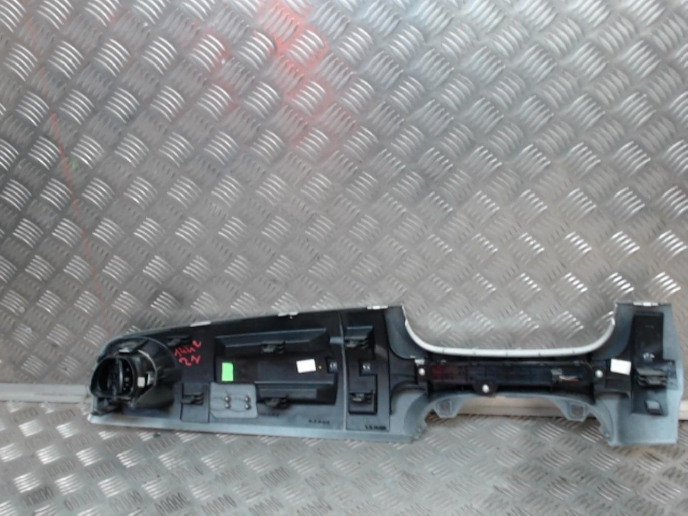 Consolle centrale (interno in plastica) FIAT 500 2 PHASE 1 Gasolina - 1