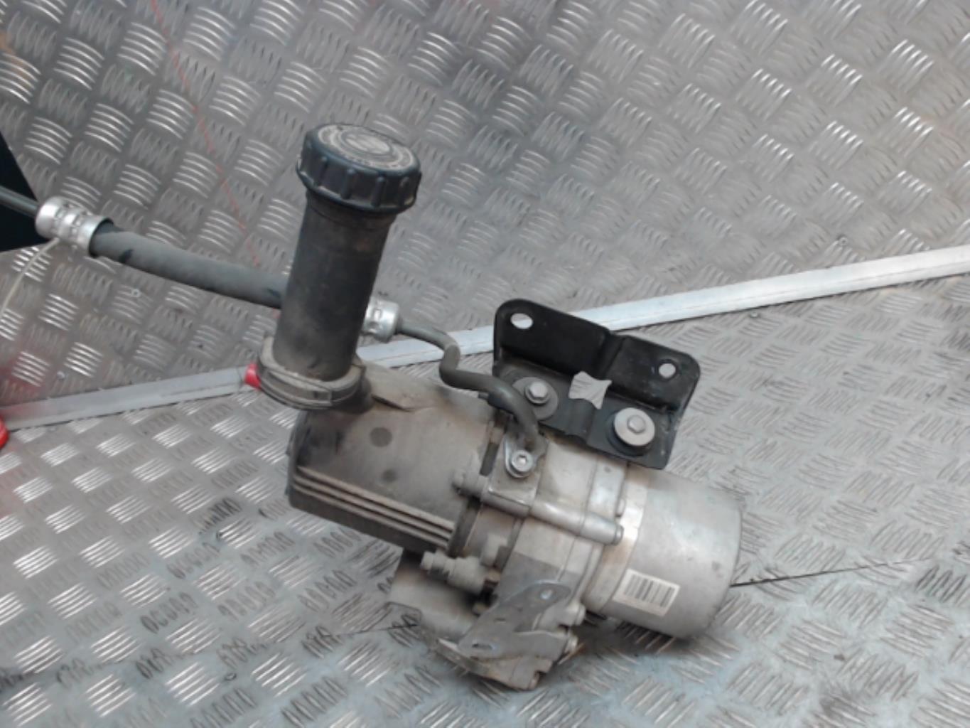 Pompe de direction CITROEN C4 2 PHASE 1  - 1