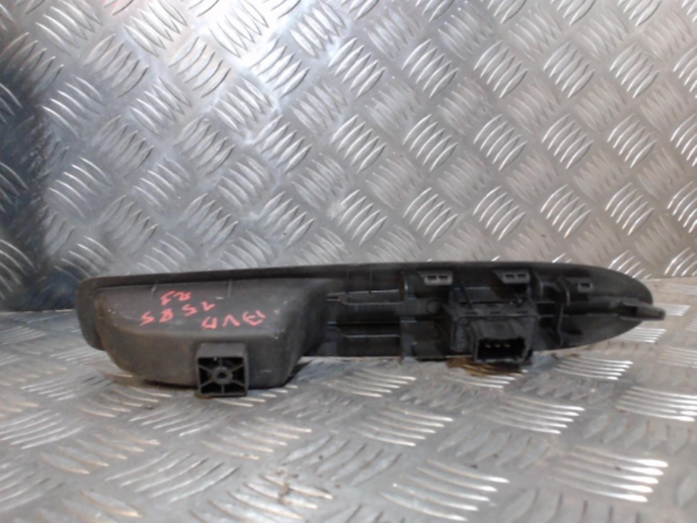 Interruttore lavacristalli anteriore destro CITROEN DS3 PHASE 1 Diésel - 1