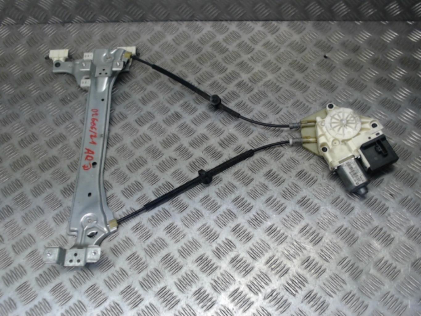 Alzacristalli elettrico posteriore destro RENAULT MEGANE 3 PHASE 1 Diésel - 1
