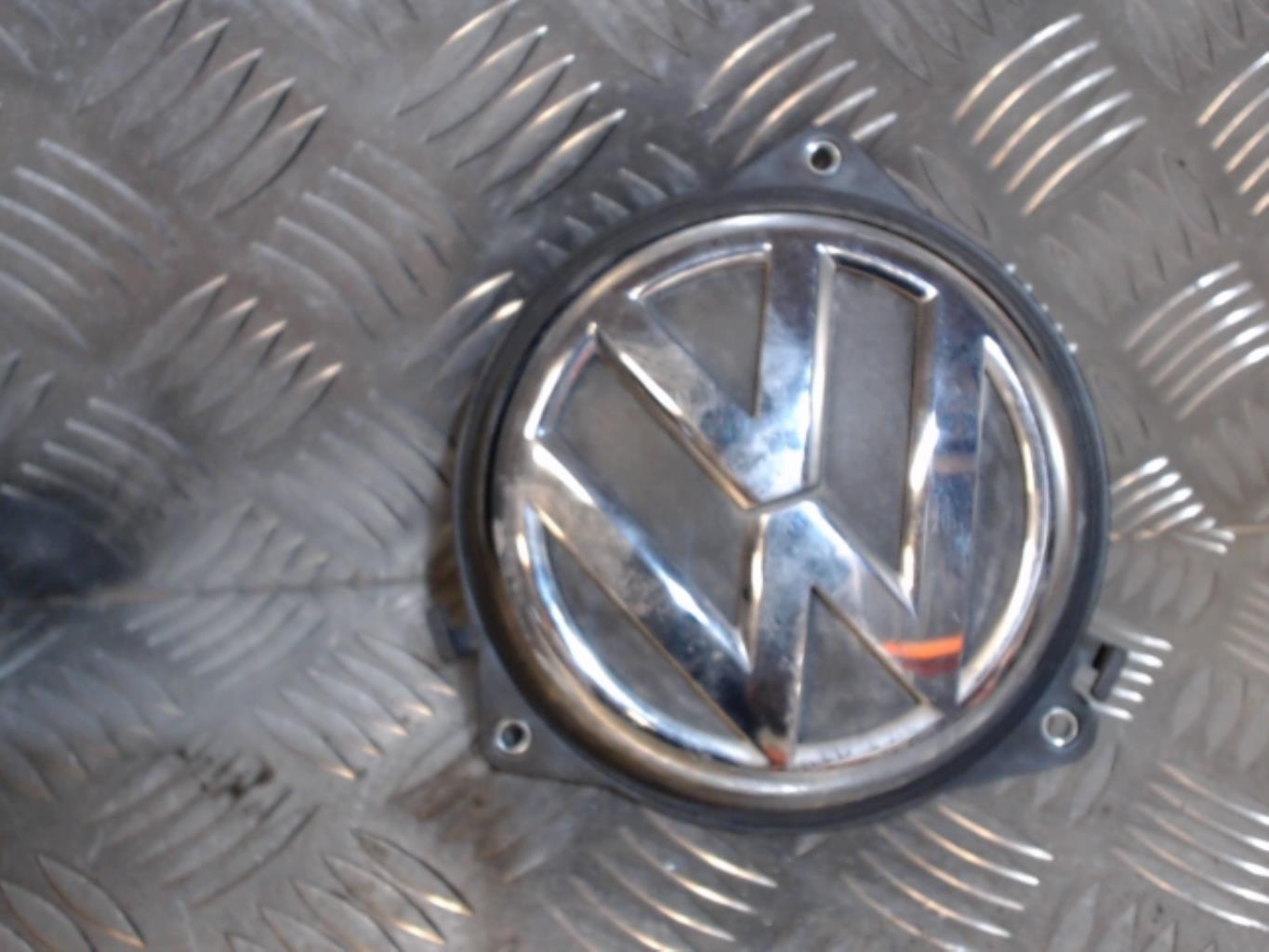 Bouton de coffre VOLKSWAGEN POLO 5 PHASE 1 Essence - 1