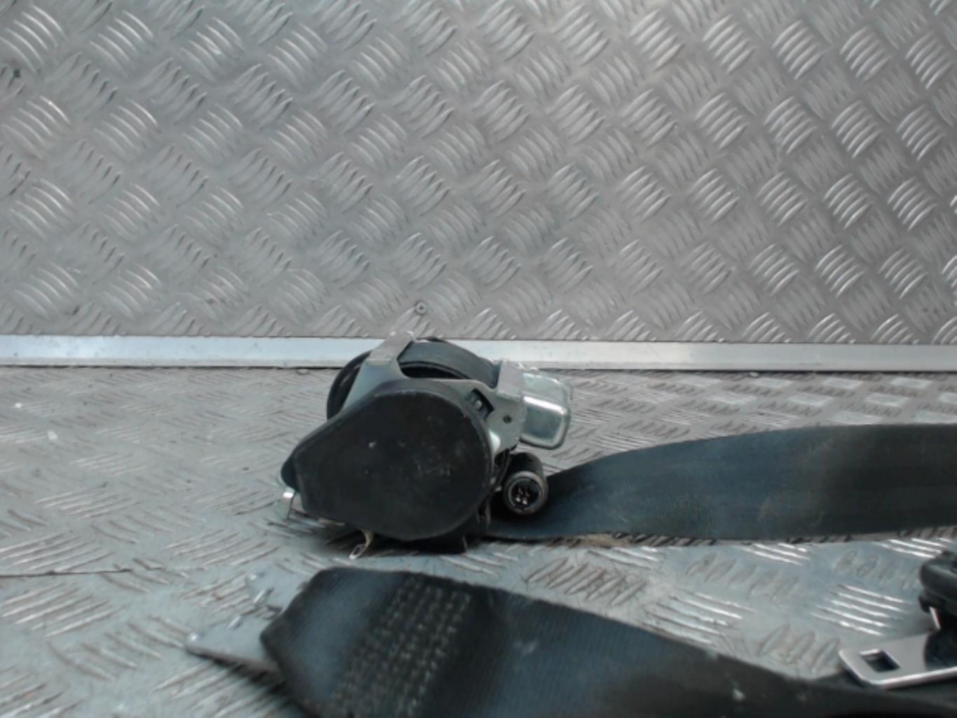Cintura di sicurezza anteriore sinistra RENAULT MEGANE 3 PHASE 1 Diésel - 1