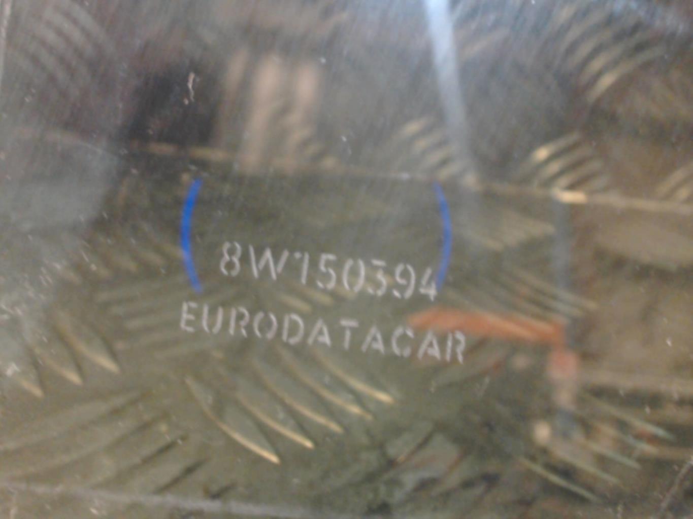 Ventanilla triangular trasera izquierda (puerta) VOLKSWAGEN TOURAN 1 PHASE 2 Diésel - 1