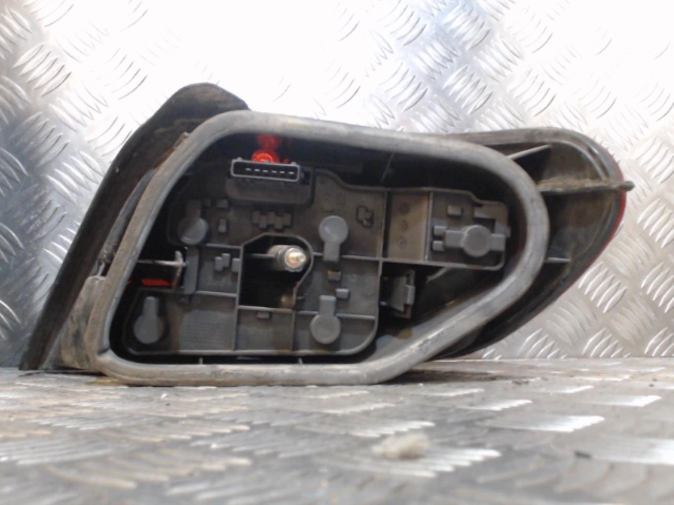 Fanale posteriore principale sinistro (luci) CITROEN XSARA PHASE 1 COUPE Diésel - 1