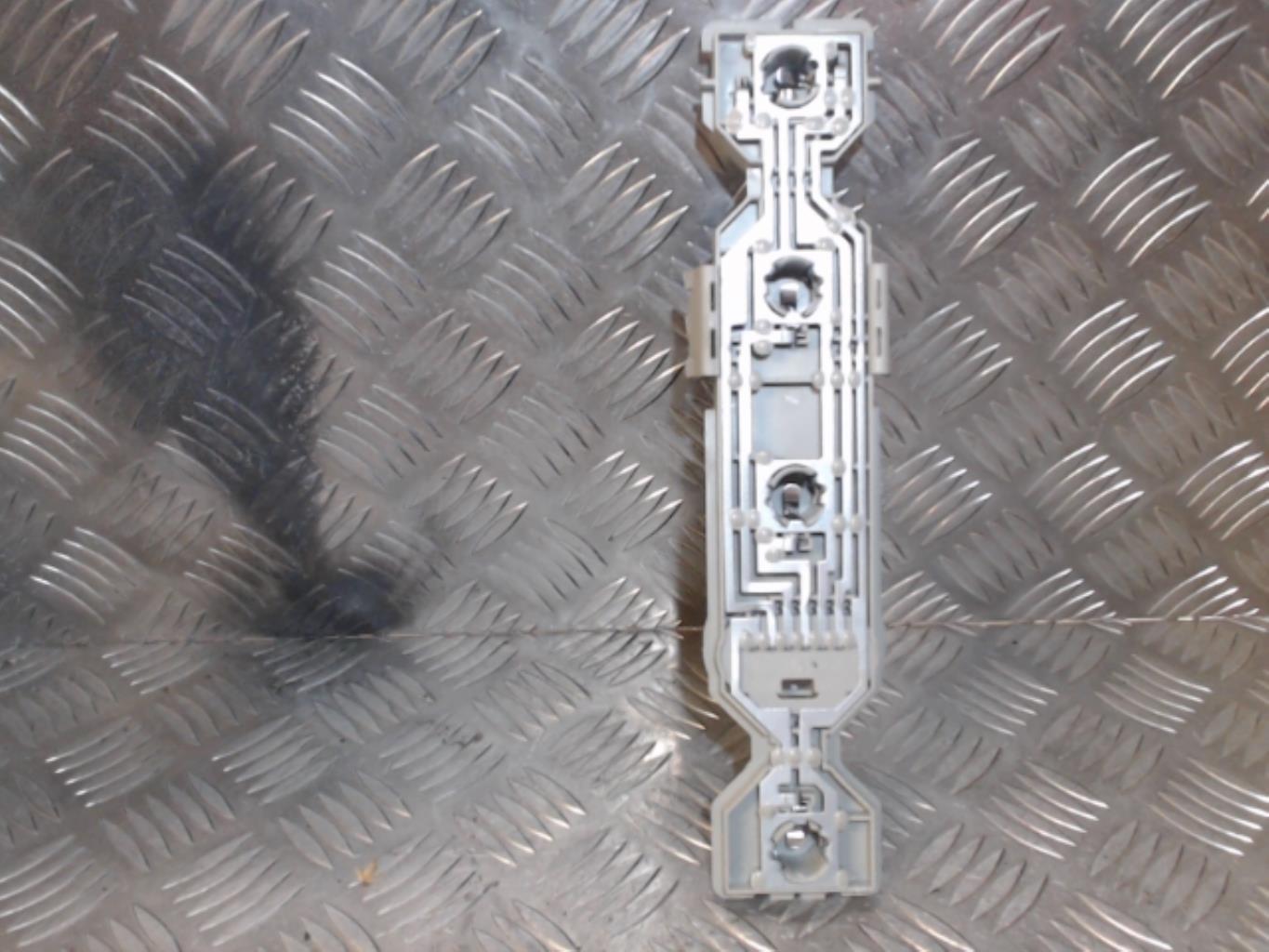 Base portalampade fanale posteriore destro FORD TOURNEO CONNECT 1 PHASE 1 Diésel - 1