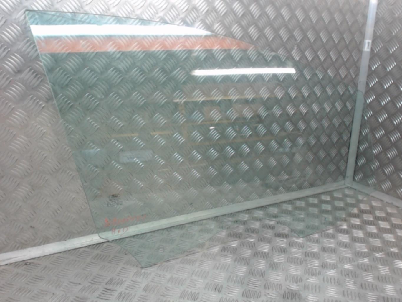 Vitre avant droit FORD C-MAX 2 PHASE 2  - 1