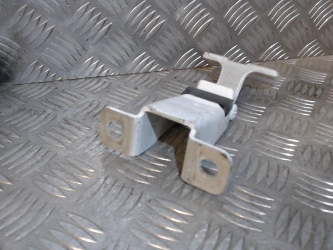 Cerniera portiera posteriore destra RENAULT KANGOO 2 PHASE 2  - 1