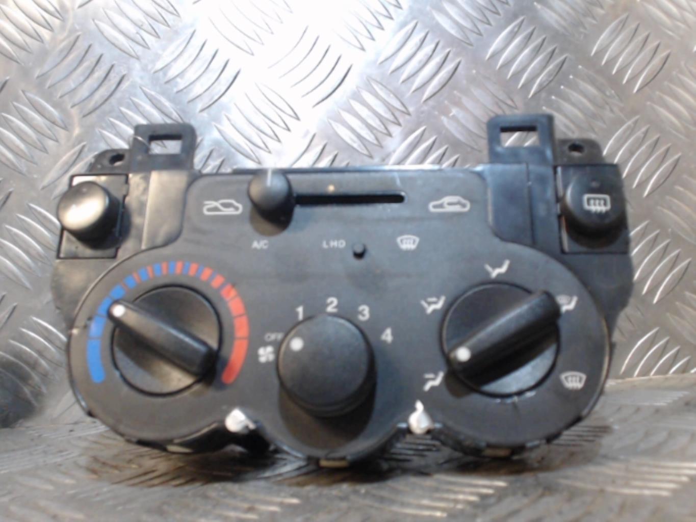 Commande chauffage CHEVROLET MATIZ 2 Essence - 1