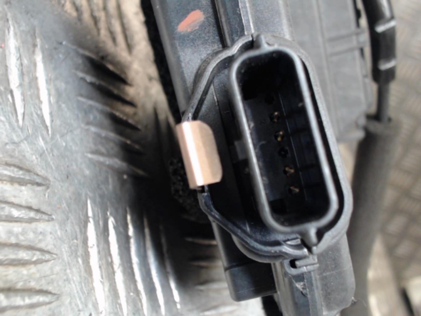Chiusura centralizzata anteriore destra RENAULT CLIO 4 PHASE 2  - 1