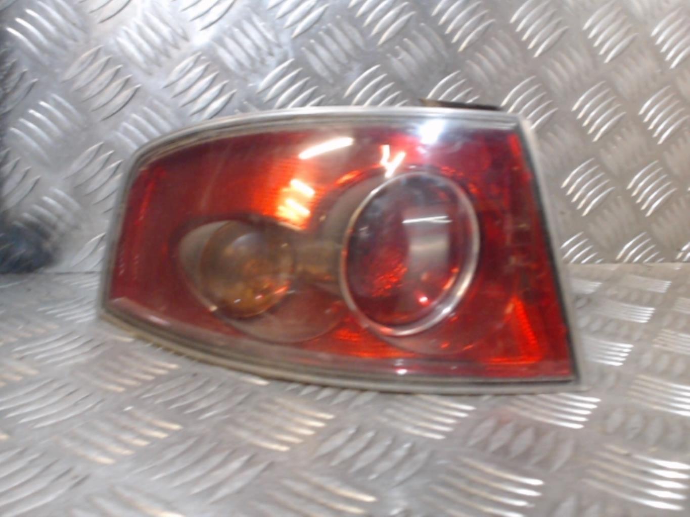 Fanale posteriore principale sinistro (luci) SEAT IBIZA 3 Diésel - 1