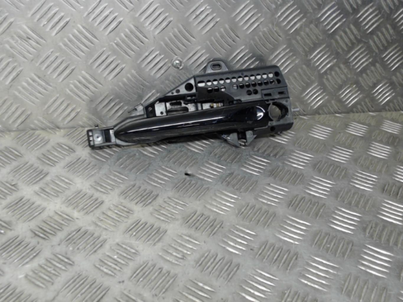 Maniglia portiera anteriore destra RENAULT CLIO 4 PHASE 2  - 1