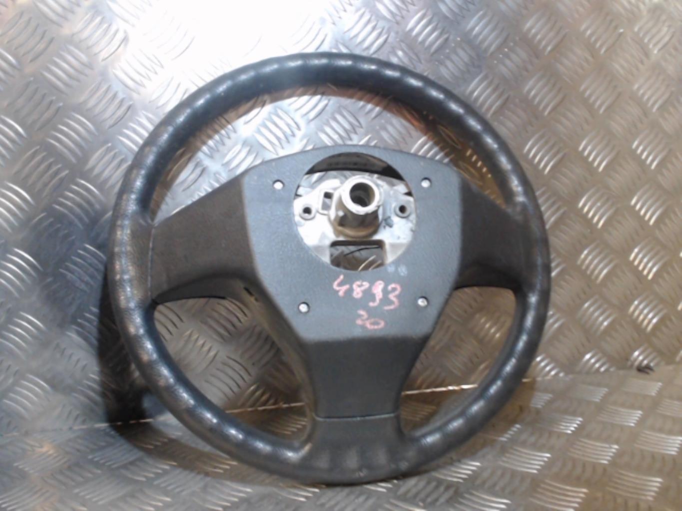 Volant MPM MOTORS ERELIS 160 COUPE Essence - 1