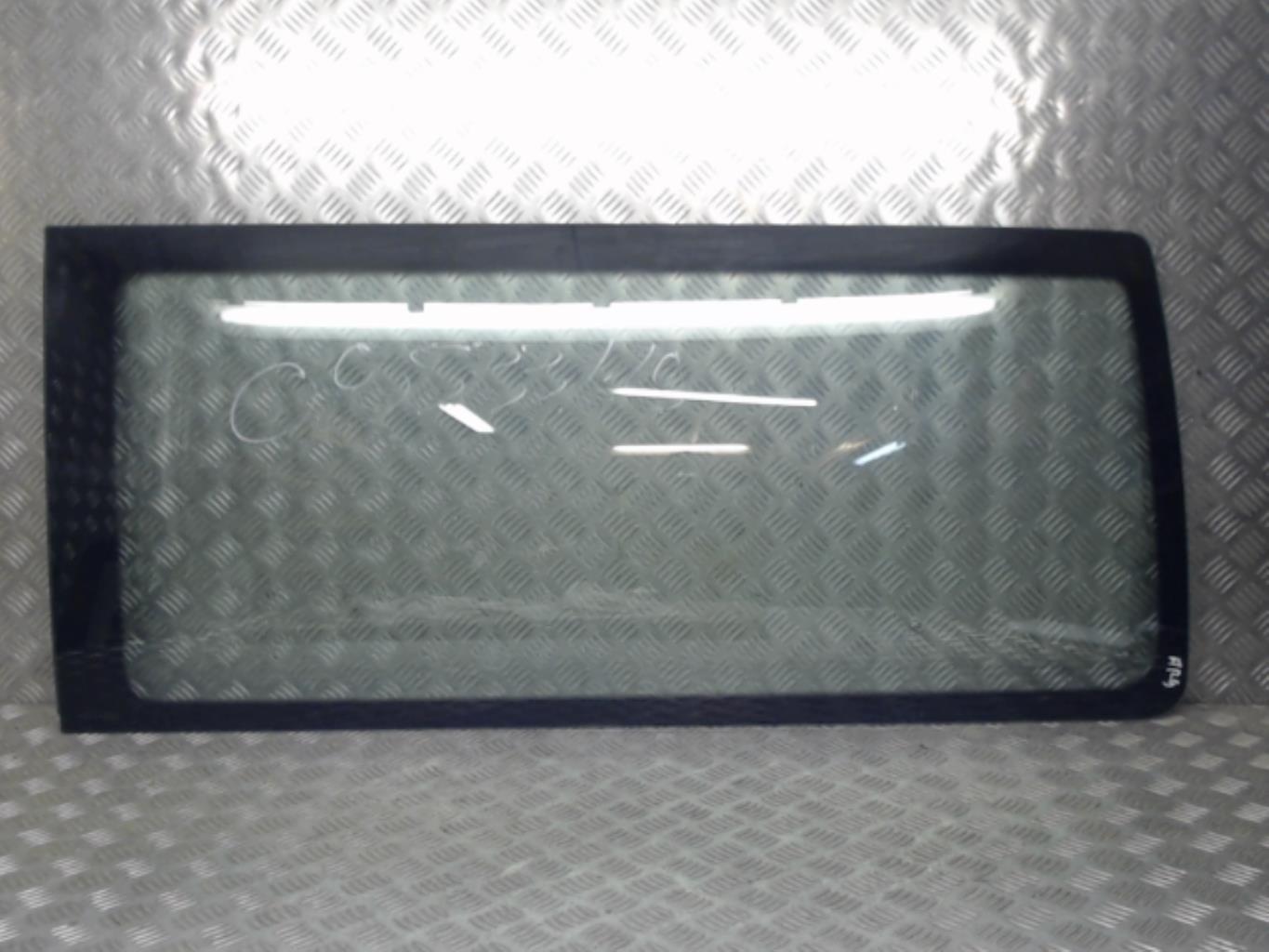 Vetro laterale fisso posteriore sinistro VOLKSWAGEN TRANSPORTER 6 PHASE 1 Diésel - 1