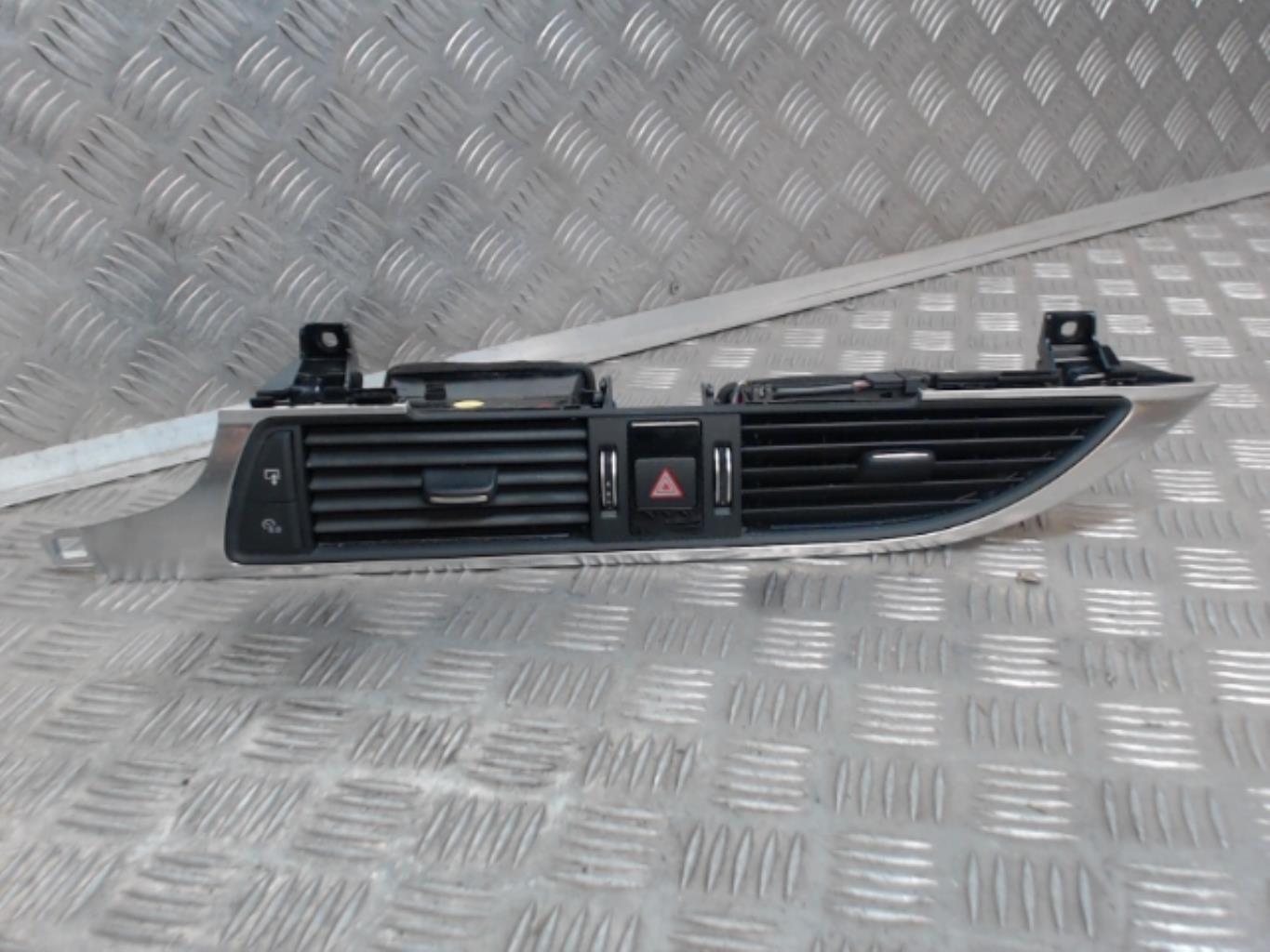 Bocchetta aerazione cruscotto AUDI A6 4 AVANT PHASE 2 BREAK  - 1