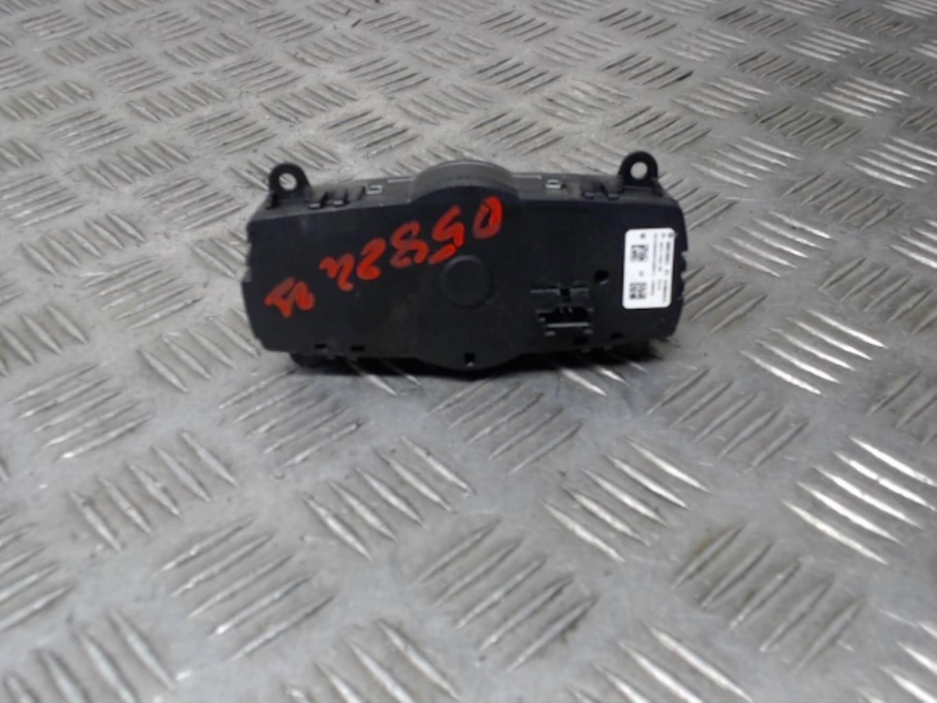 Commande de phare BMW SERIE 5 F10 PHASE 2 Diesel - 1