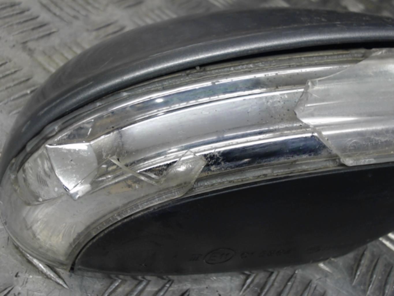 Retrovisor derecho VOLKSWAGEN GOLF PLUS PHASE 1 Diésel - 1