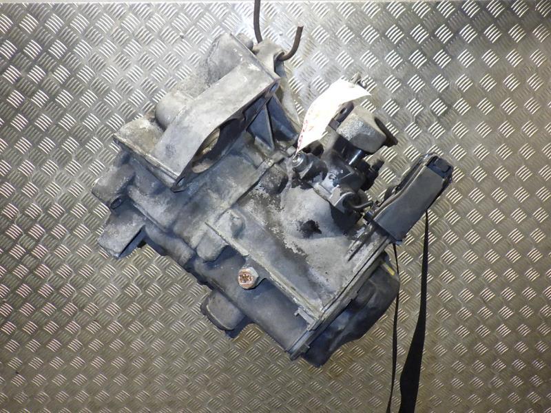 Boite de vitesses VOLKSWAGEN FOX Essence - 1