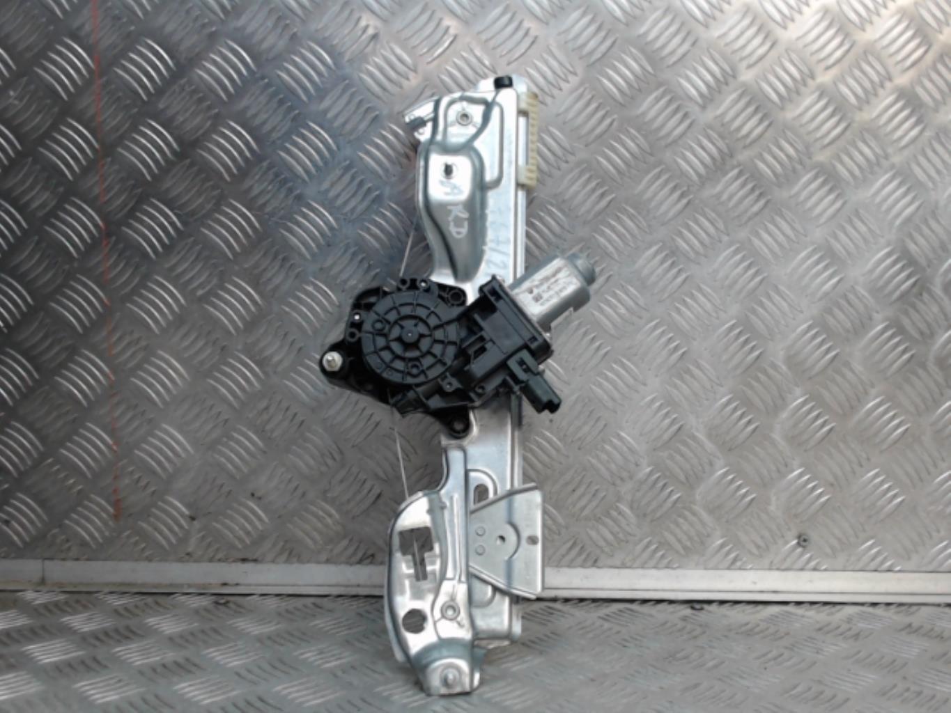 Motore alzacristalli posteriore destro RENAULT MEGANE 4 PHASE 1 Gasolina - 1