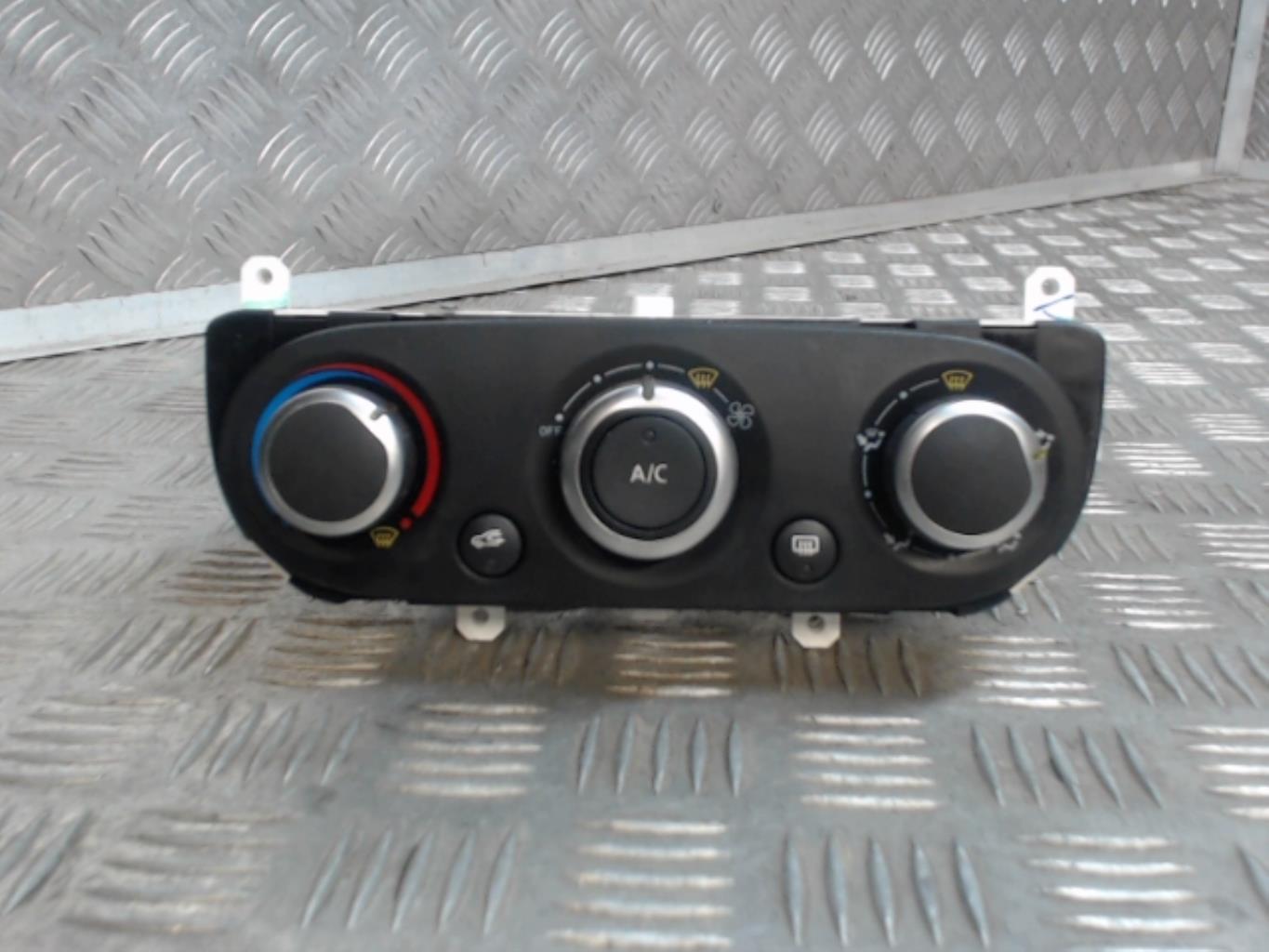 Comandi riscaldamento RENAULT CLIO 4 PHASE 1  - 1