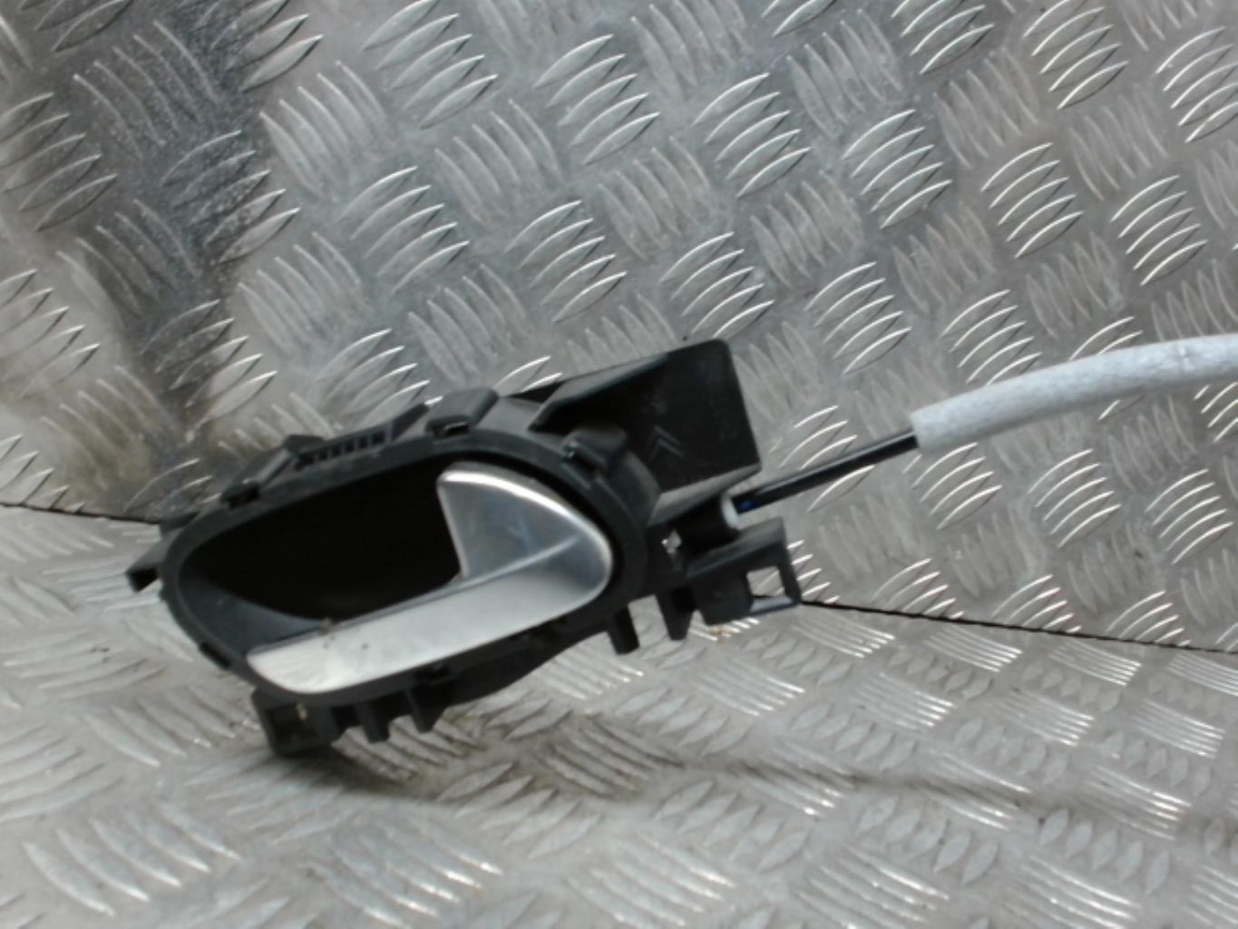 Chiusura centralizzata anteriore destra CITROEN C4 2 PHASE 1 Diésel - 1
