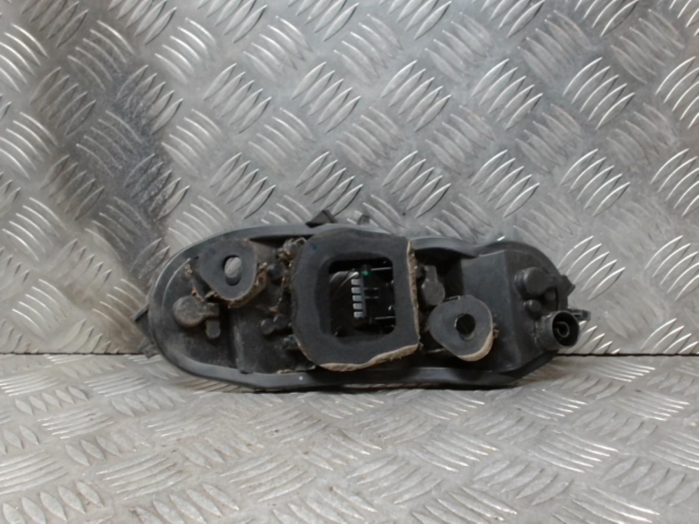 Base portalampade fanale posteriore destro OPEL CORSA D PHASE 1 Diésel - 1