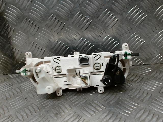 Commande chauffage RENAULT CLIO 4 PHASE 2 Diesel - 1