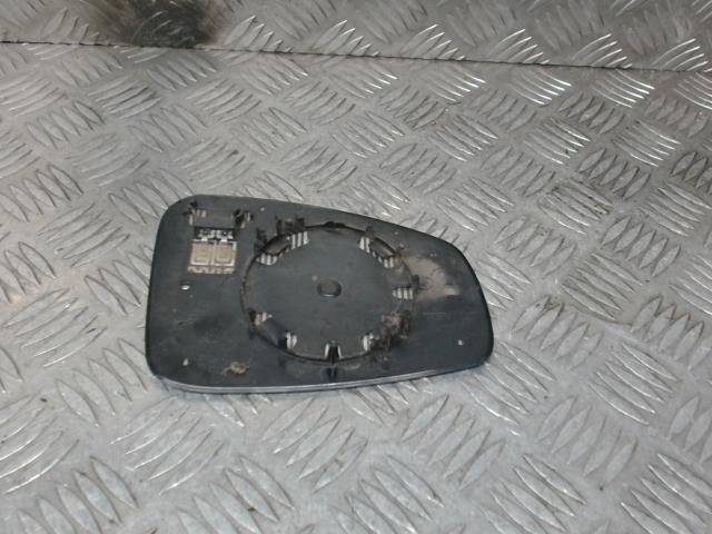 Glace retroviseur gauche RENAULT MEGANE 3 PHASE 2 Diesel - 1