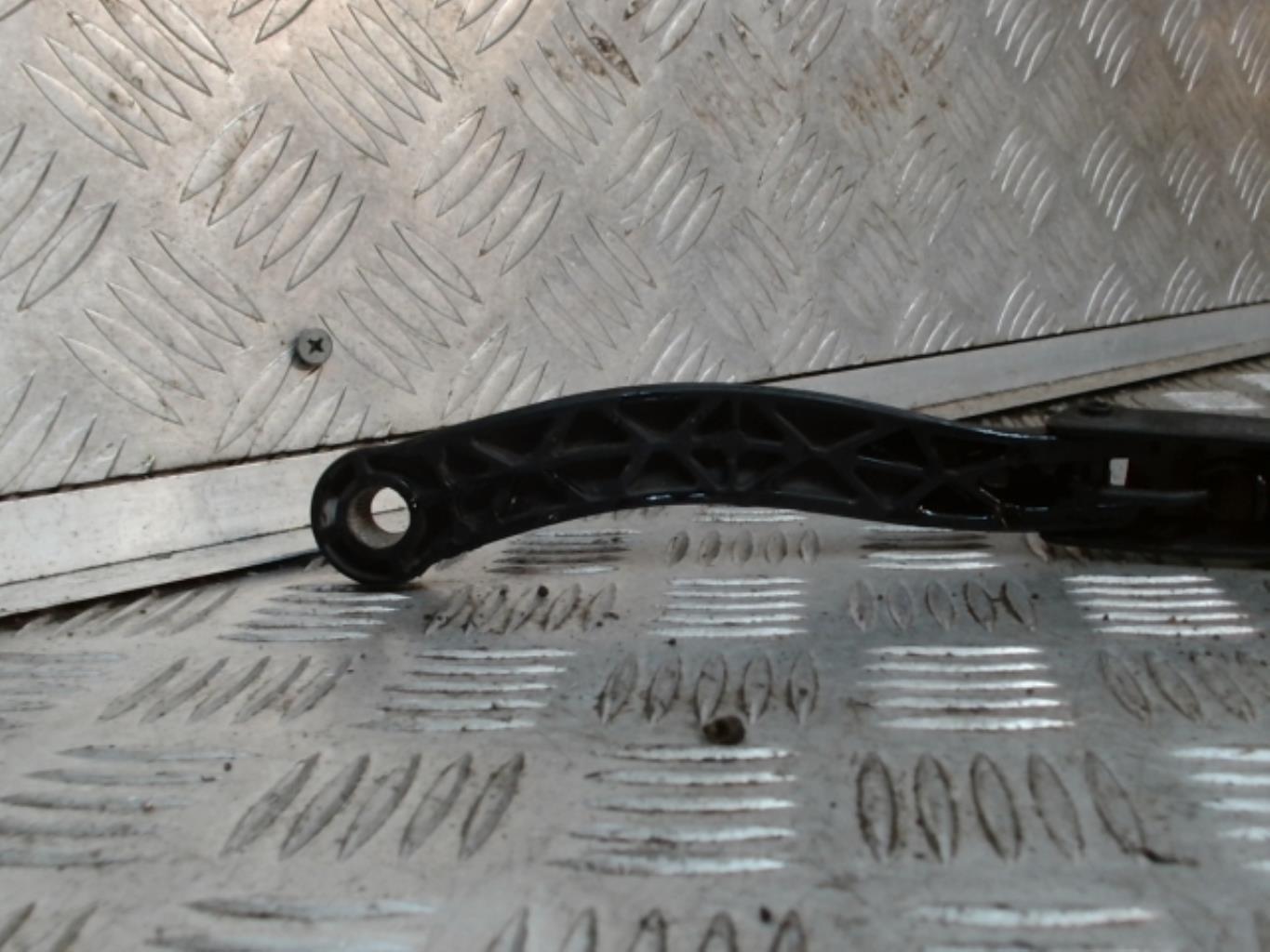 Braccio tergicristallo anteriore PEUGEOT 307 PHASE 1 Diésel - 1