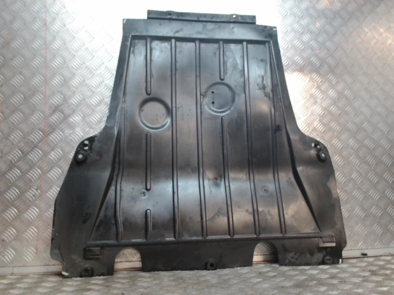 Cache sous moteur RENAULT CLIO 3 PHASE 1 Diesel - 1