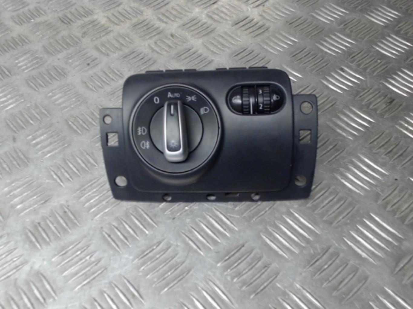 Commande de phare VOLKSWAGEN GOLF 6 Diesel - 1