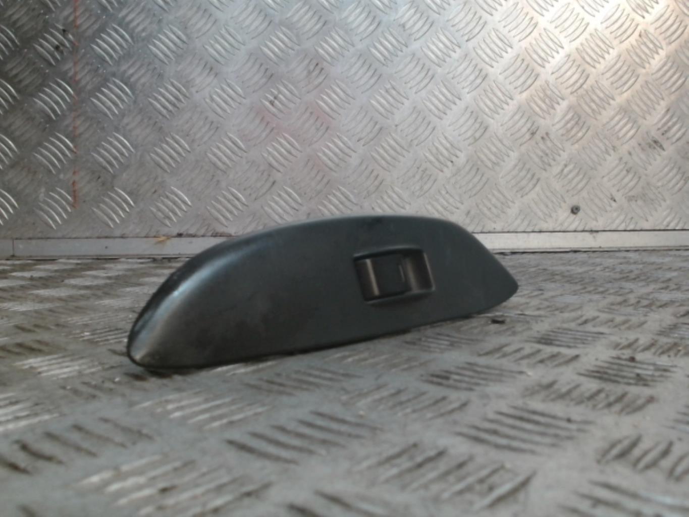Interruttore lavacristalli anteriore destro TOYOTA YARIS 1 PHASE 1  - 1