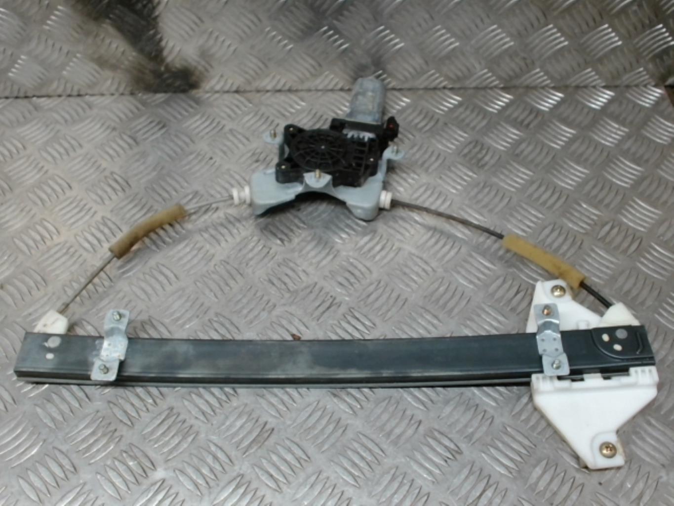 Alzacristalli elettrico posteriore destro SSANGYONG STAVIC Diésel - 1