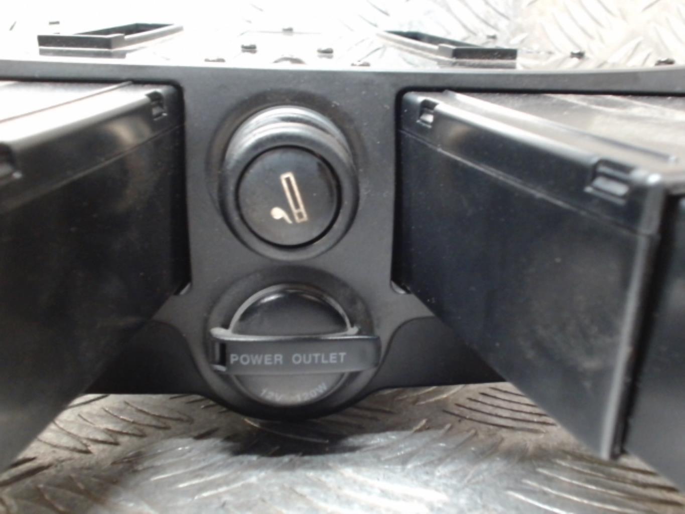 Portabicchieri SSANGYONG STAVIC Diésel - 1