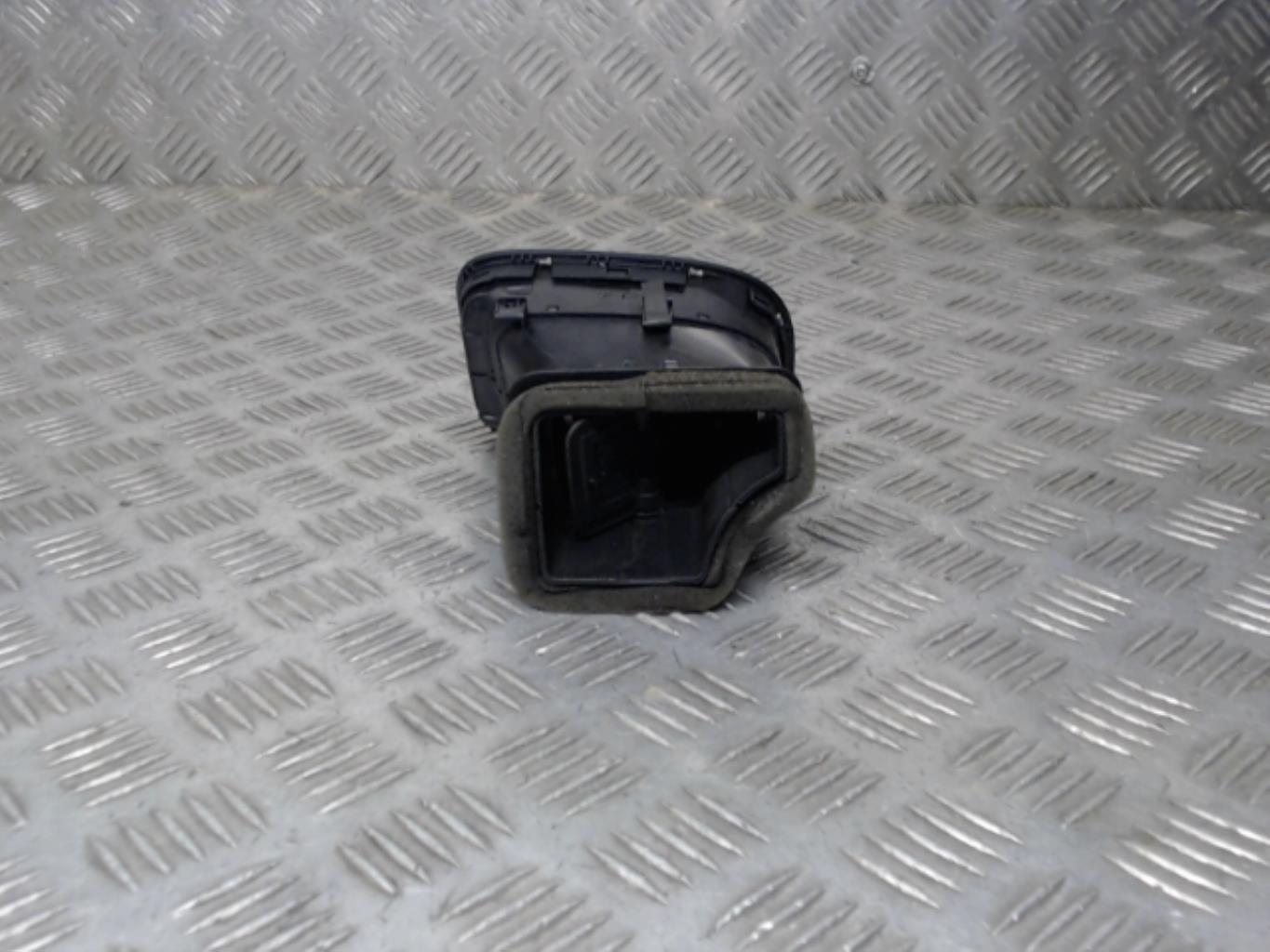 Bocchetta aerazione cruscotto anteriore sinistra VOLKSWAGEN GOLF 6 Diésel - 1