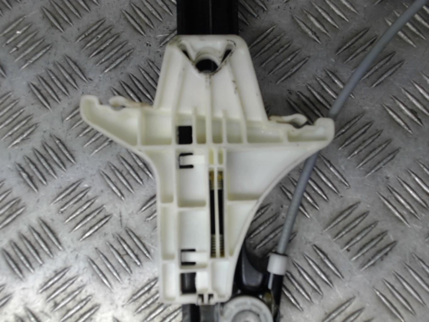 Alzacristalli elettrico posteriore destro VOLKSWAGEN POLO 5 PHASE 2 Gasolina - 1