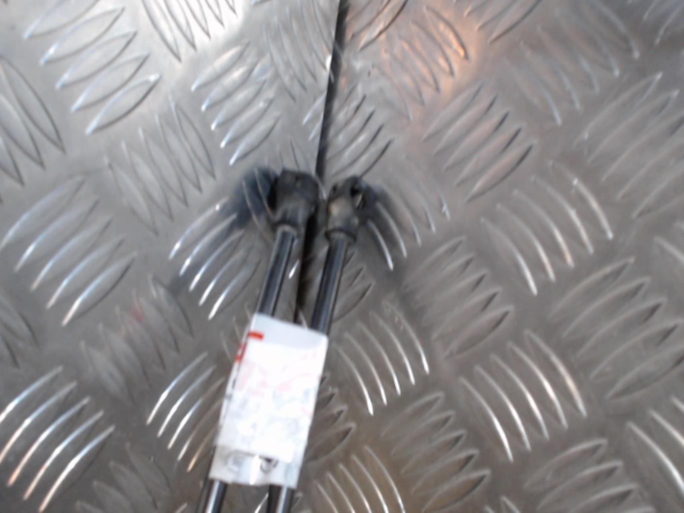 Verin de capot RENAULT KANGOO 2 PHASE 2 Diesel - 1